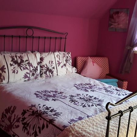 Bed and Breakfast The Stables,Kirkmichael Blairgowrie and Rattray Экстерьер фото